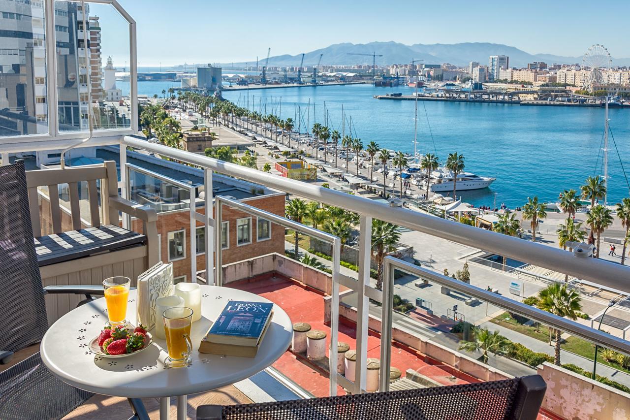 Susana Beach Apartment In Malaga By Solaga Holiday Homes エクステリア 写真