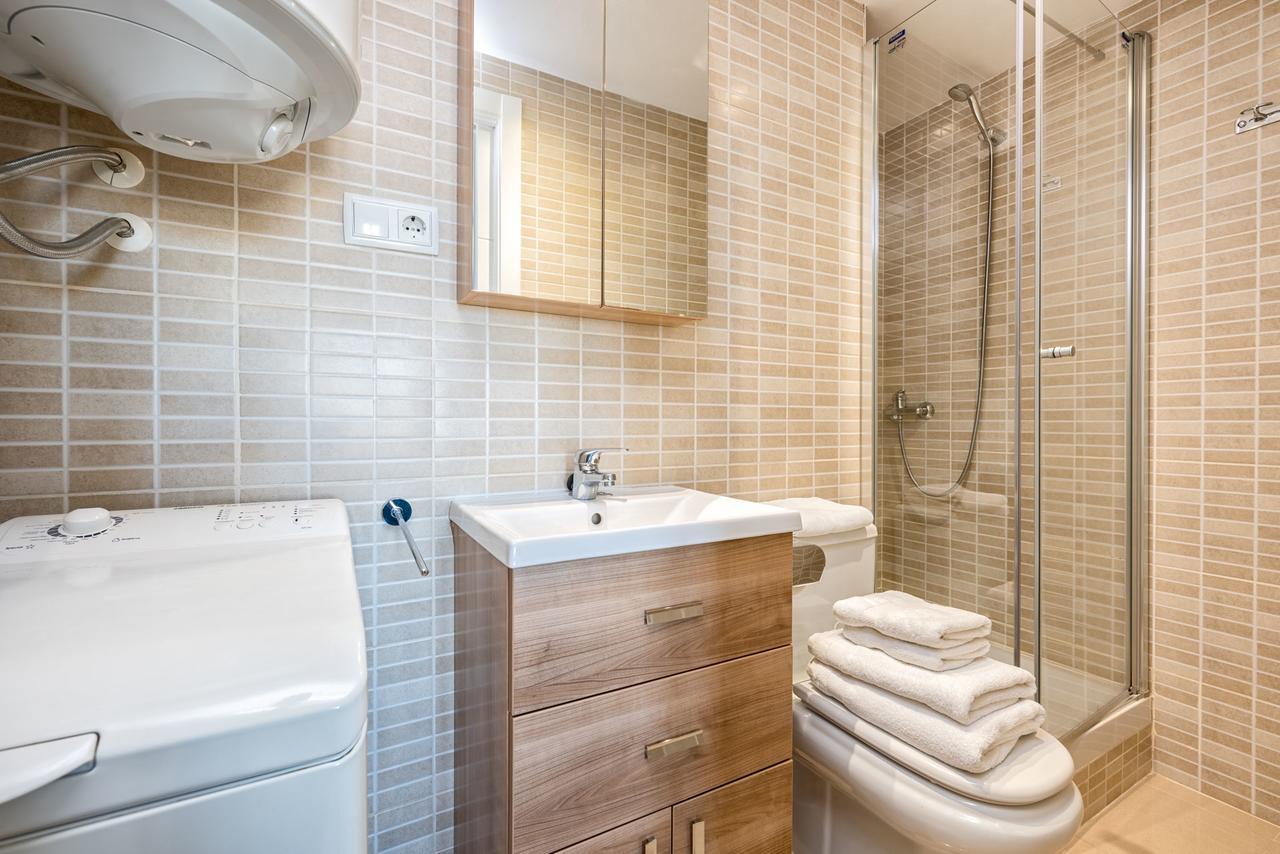 Susana Beach Apartment In Malaga By Solaga Holiday Homes エクステリア 写真